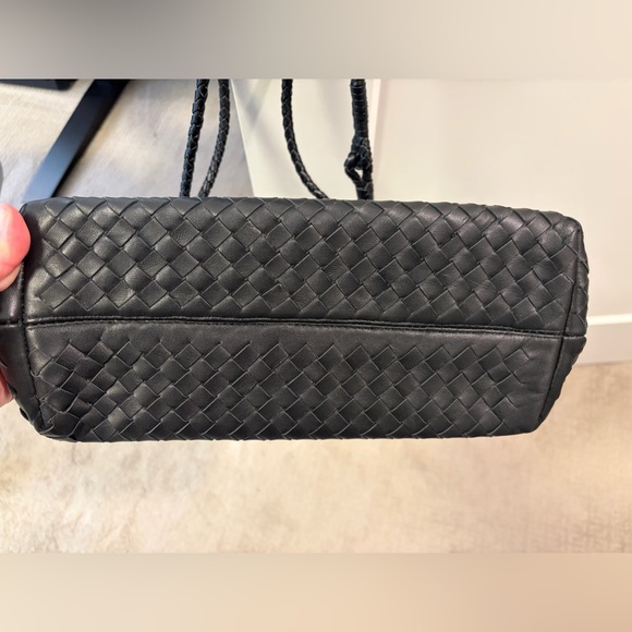 Quince Large Italian Leather Handwoven Satchel in Black EUC - Picture 5 of 9